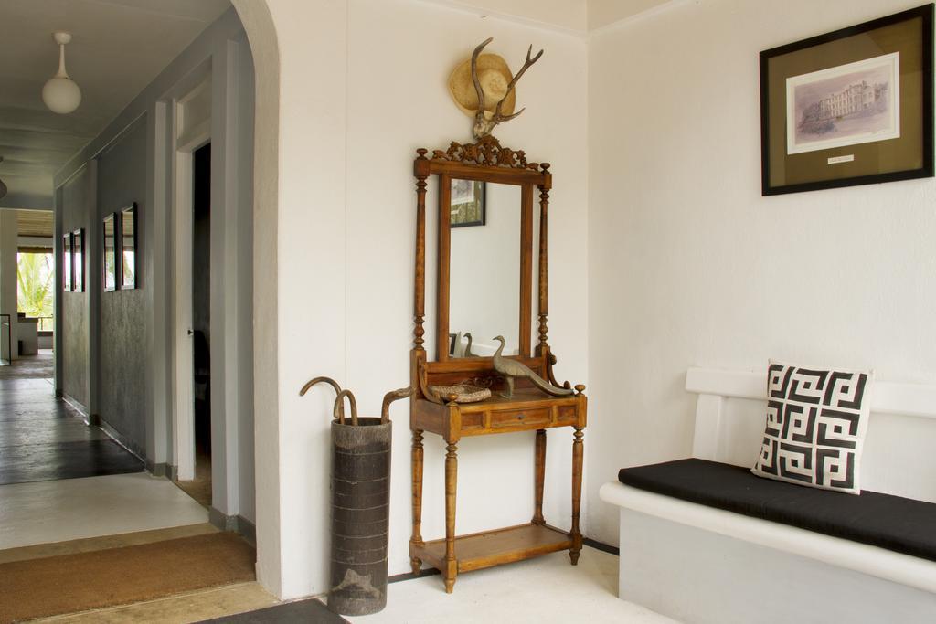 Claughton House Villa Nilwella Buitenkant foto